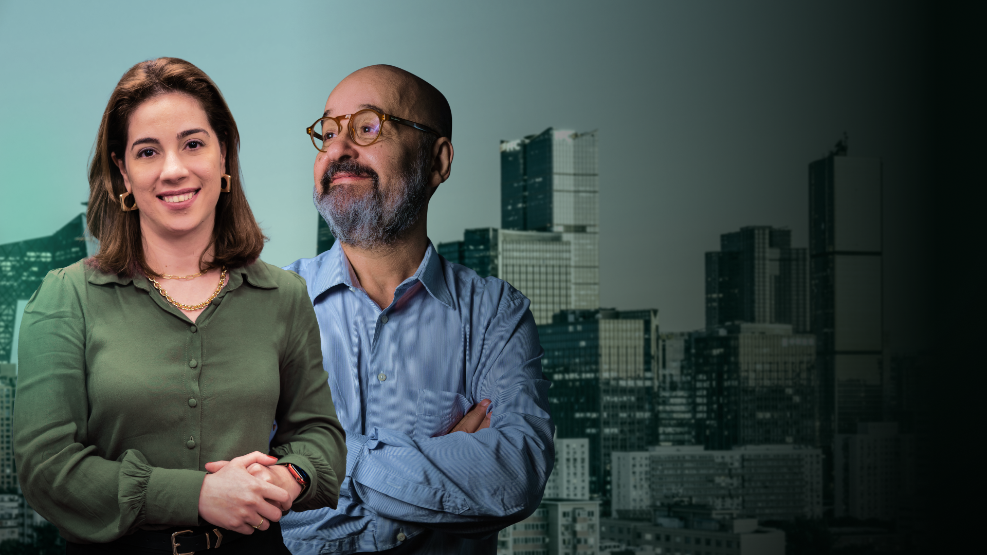 Mulher de negócios utilizando um tablet